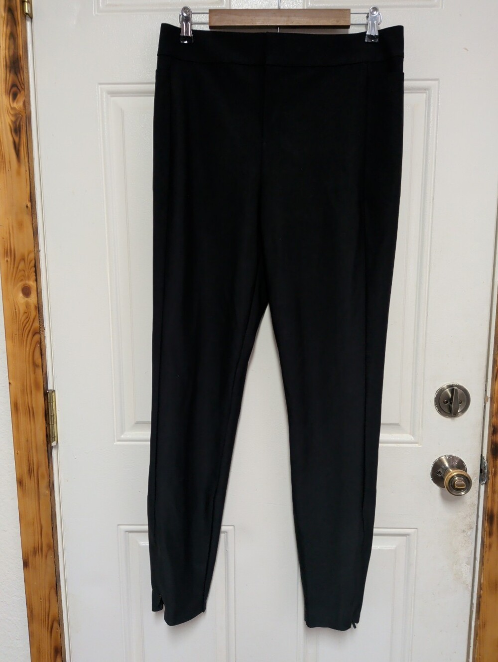 Athleta Stellar Tight Leggings Pants Size 10/T  Black Pockets Stretch